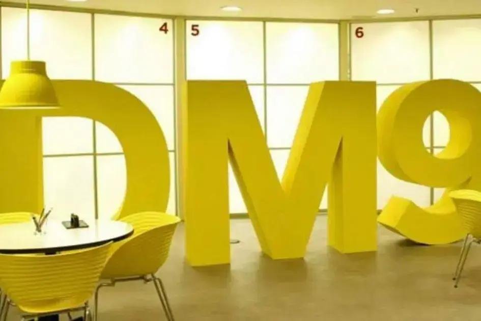 DM9 Reconhece Falhas e Cria Comitê de Ética em Inteligência Artificial