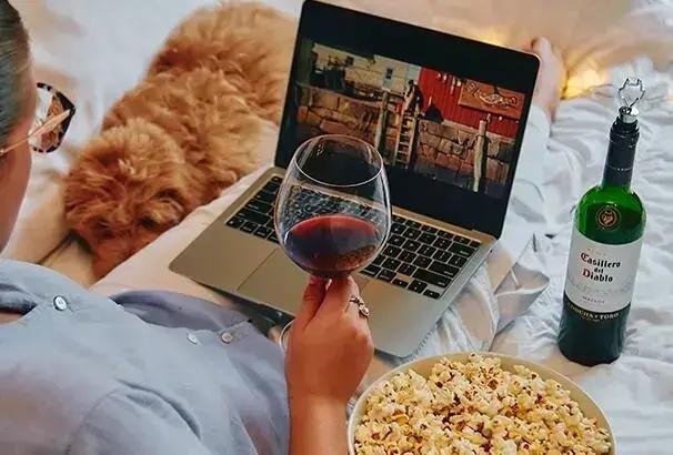 Wine Friday: Como a campanha de vinho transforma sexta-feira em ritual de prazer